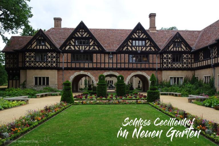 Schloss Cecilienhof im Neuen Garten Potsdam
